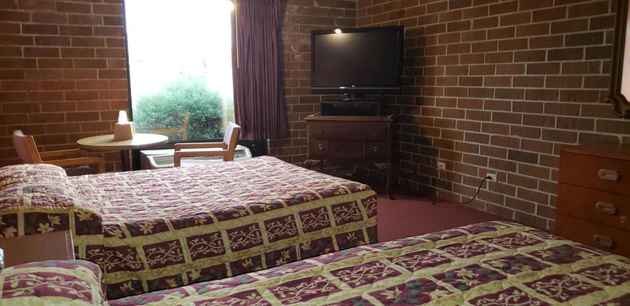 Plaza Inn Motel Calumet Park 外观 照片